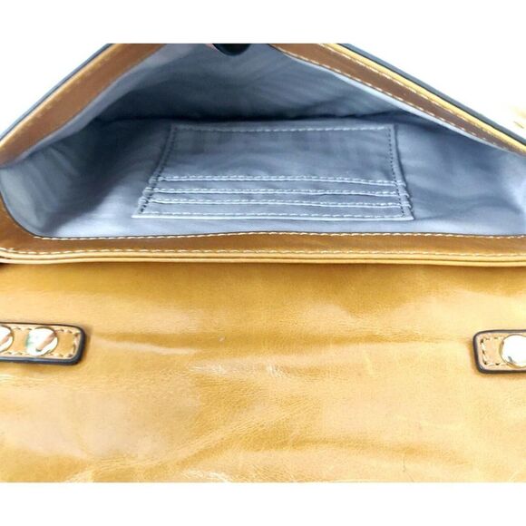 NWOT Rebecca Minkoff LIGHT TAN BROWN GENUINE LEATHER ENVELOPE SHOULDER BAG XBODY - Picture 10 of 12